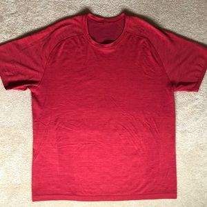 Lululemon athletica Men’s XXL Red Short Sleeve Shirt